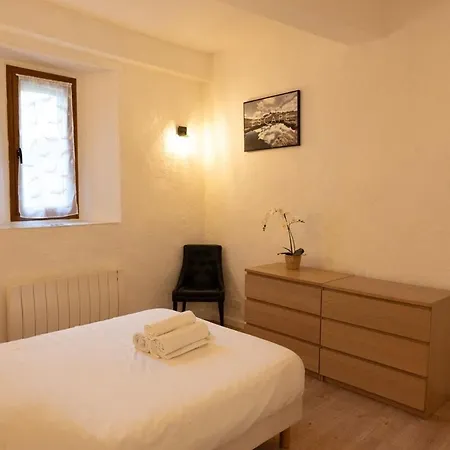Appartement Cosy Au Coeur De La Vieille Ville D'Antibes 公寓 *