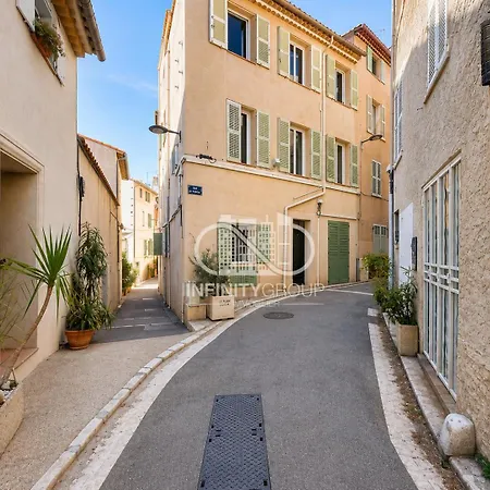 Apartment Cosy Au Coeur De La Vieille D'antibes